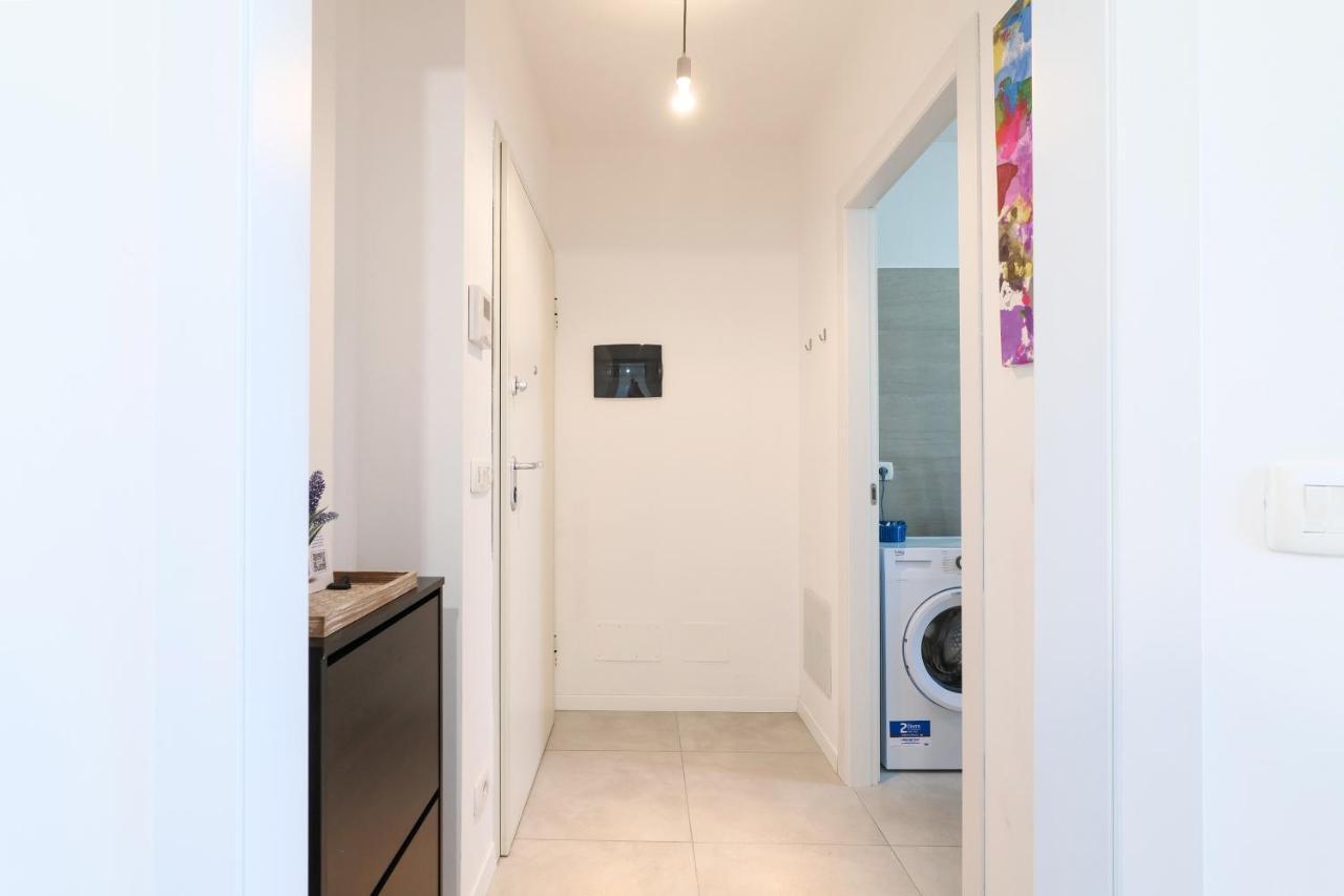 Apartament Primopiano - Caduti Missione Mediolan Zewnętrze zdjęcie