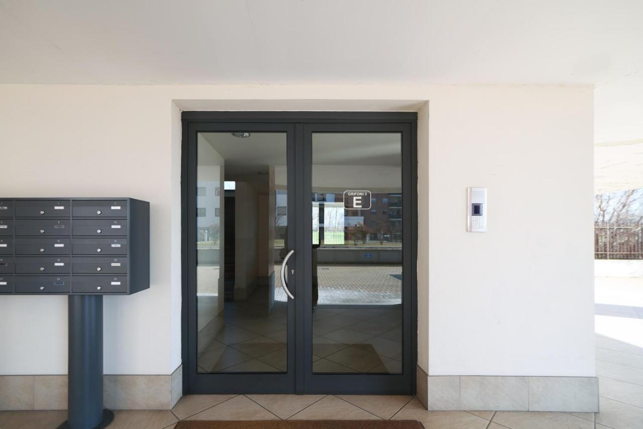 Apartament Primopiano - Caduti Missione Mediolan Zewnętrze zdjęcie